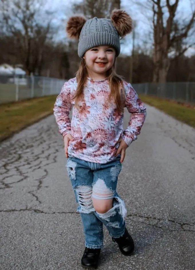 1 left! 3/4yr ~ Pullover Top ~ Faux Embroidered Snowflakes