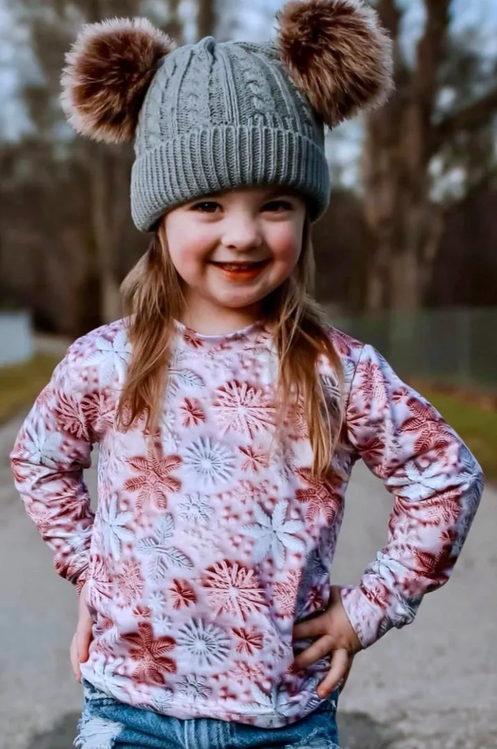 1 left! 3/4yr ~ Pullover Top ~ Faux Embroidered Snowflakes