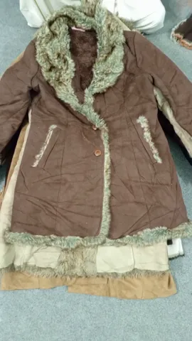 #447 Ladies Sherling Fur Coats -10