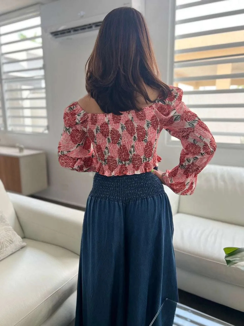 off the shoulders tops