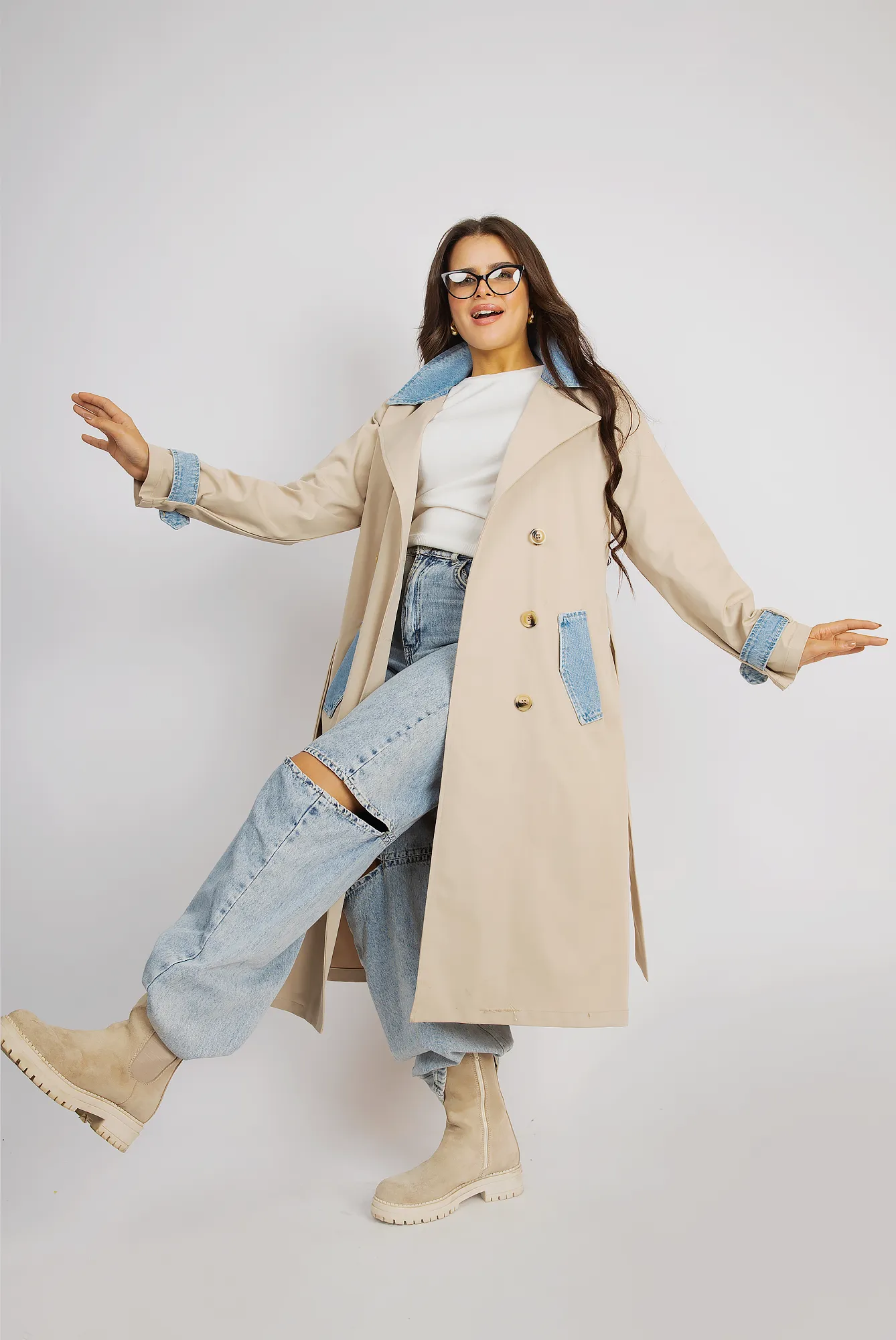 Urban Edge Trench Coat With Denim Highlights - Beige